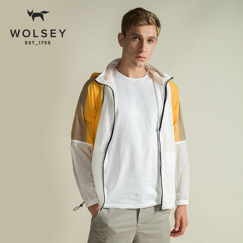 英国 Wolsey 果岭系列 男式时尚防晒衫 轻薄夹克 天猫优惠券折后￥139包邮（￥1139-1000） 2色可选